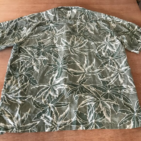 Hilo Hattie 100% Silk Hawaiian Shirt Men 2XL Green Floral Button Up Pocket 16908 - Picture 2 of 13